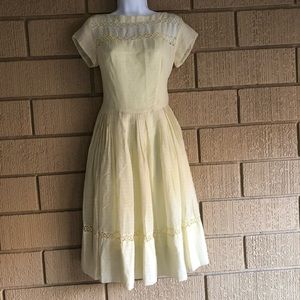 Vintage 1950’s Midi Dress Pale Yellow